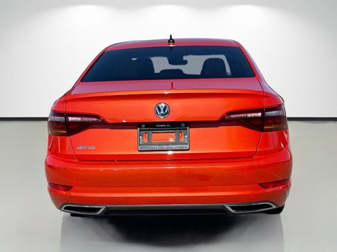 Used 2019 Volkswagen Jetta SEL Premium image 4