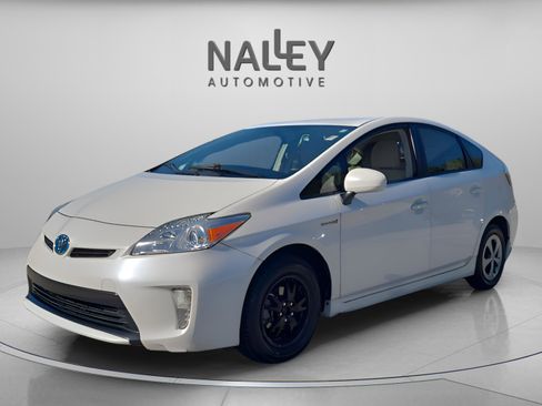 Used 2013 Toyota Prius Three image 1