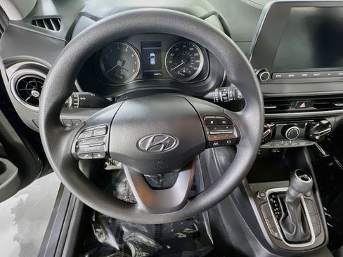Used 2023 Hyundai Kona SEL AWD/4WD image 11