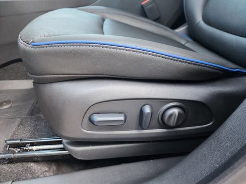 Certified 2025 Buick Encore GX Sport Touring w/ Comfort Package image 31