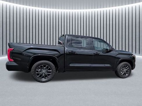 Used 2022 Toyota Tundra Platinum w/ Advanced Package AWD/4WD image 5