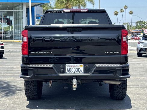 Used 2024 Chevrolet Silverado 1500 Custom Trail Boss AWD/4WD image 6