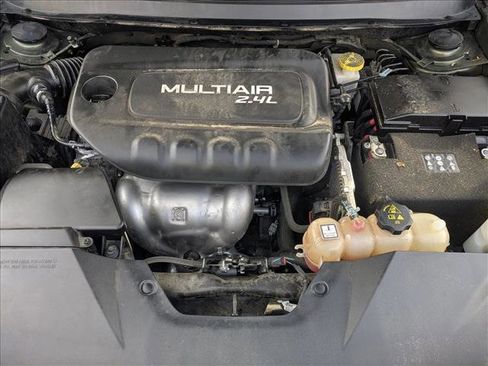 Used 2019 Jeep Cherokee Limited image 23