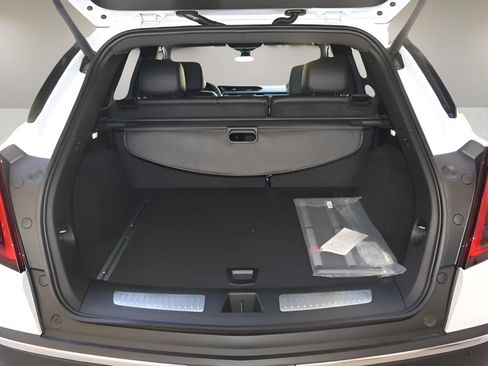 Certified 2026 Cadillac XT5 Premium Luxury FWD image 27