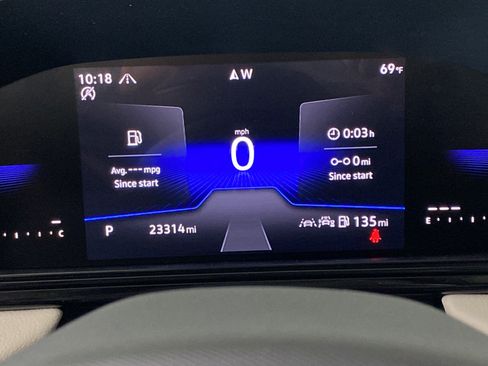 Used 2025 Volkswagen Taos S AWD/4WD image 16