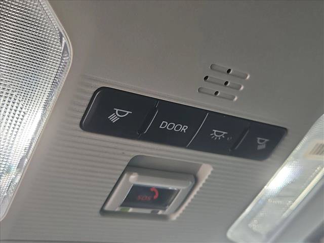Used 2024 Toyota RAV4 XLE FWD image 20