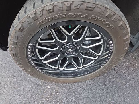 Certified 2021 Chevrolet Silverado 1500 Custom Trail Boss w/ Midnight Edition AWD/4WD image 30