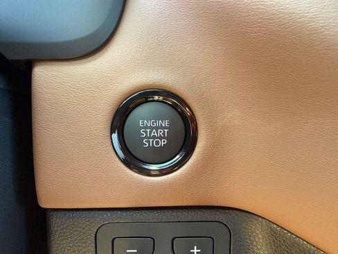 Used 2026 Toyota Tundra 1794 Edition AWD/4WD image 18