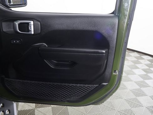 Used 2021 Jeep Wrangler Unlimited Willys image 20