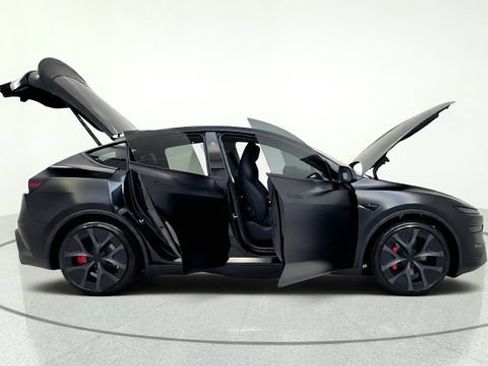 Used 2026 Tesla Model Y Performance AWD/4WD image 20