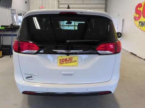 New 2026 Chrysler Voyager LX FWD image 4