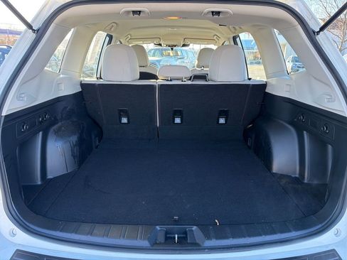 Certified 2023 Subaru Forester Base image 26