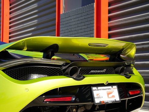 Used 2022 McLaren 720S Luxury image 4