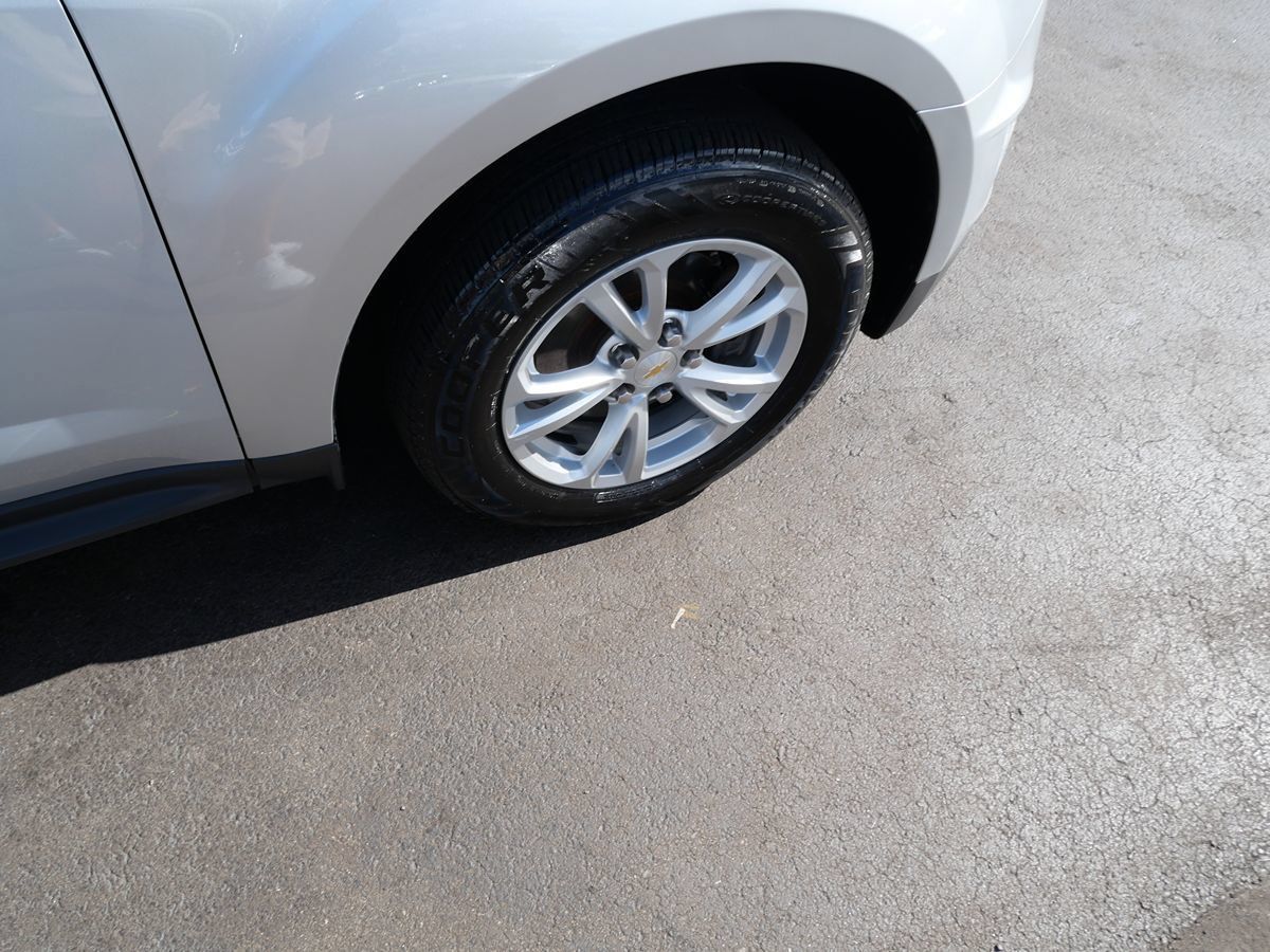 Used 2017 Chevrolet Equinox LT w/ Convenience Package AWD/4WD image 31