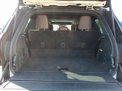 Used 2025 Ford Expedition King Ranch image 30