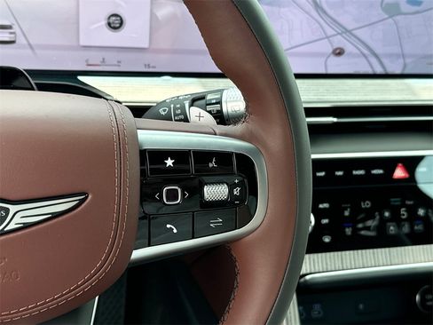 New 2025 Genesis GV80 3.5T Prestige image 19