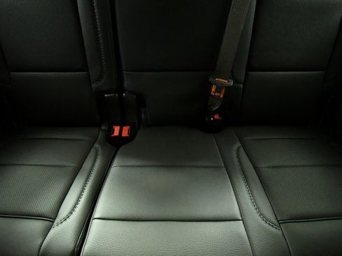 Used 2024 GMC Yukon Denali image 25