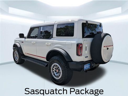 New 2026 Ford Bronco Outer Banks AWD/4WD image 4