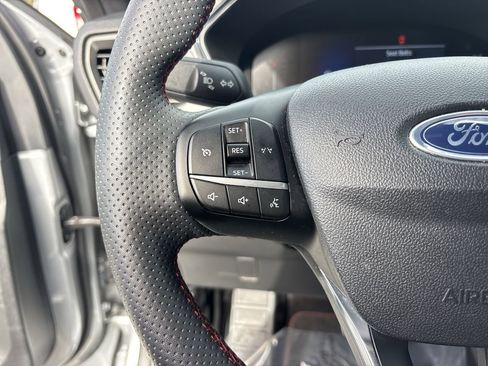 Certified 2023 Ford Escape ST-Line w/ Cold Weather Package image 21