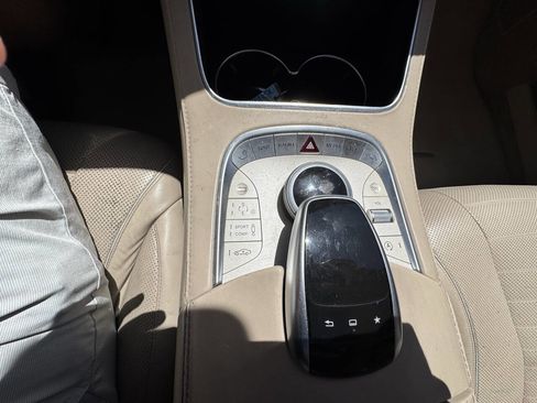 Used 2015 Mercedes-Benz S 550 4MATIC Sedan image 35