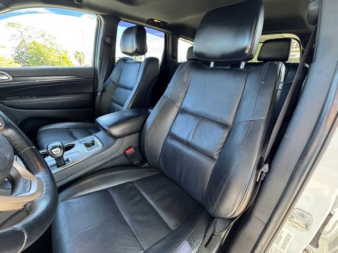 Used 2014 Jeep Grand Cherokee Limited image 11