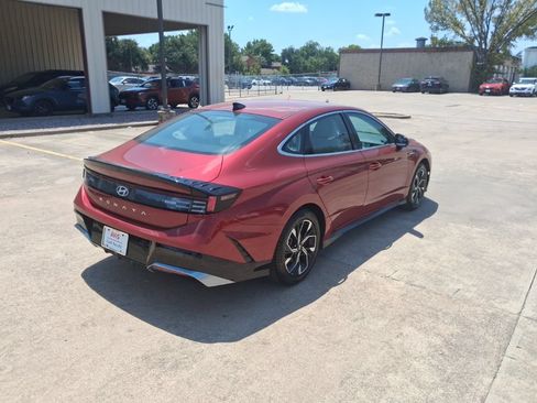 Used 2025 Hyundai Sonata SEL FWD image 7