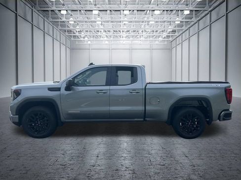 Used 2024 GMC Sierra 1500 Elevation AWD/4WD image 2