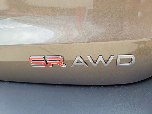 New 2025 Nissan Kicks SR w/ SR Premium Package image 12