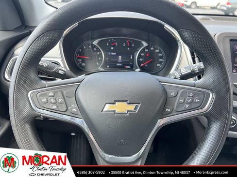 Certified 2024 Chevrolet Equinox LS w/ LS Convenience Package FWD image 19