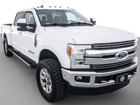 Used 2019 Ford F250 Lariat w/ Lariat Ultimate Package image 1