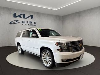 Used 2019 Chevrolet Suburban Premier w/ Premier Plus Edition AWD/4WD video 1