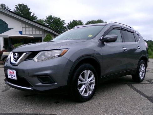 Used 2015 Nissan Rogue SV image 28
