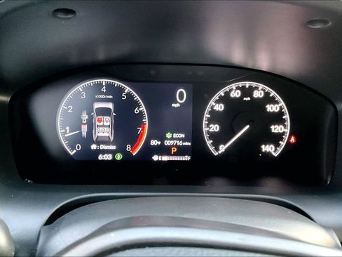 Used 2025 Honda HR-V LX image 12