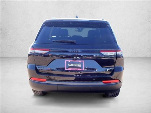 New 2026 Jeep Grand Cherokee Altitude image 3