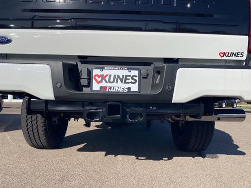 New 2026 Ford F350 Platinum w/ FX4 Off-Road Package image 9