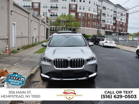 Used 2025 BMW X1 xDrive28i AWD/4WD image 3