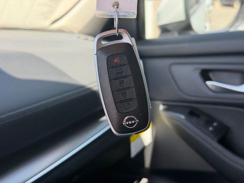 New 2026 Nissan Rogue SV AWD/4WD image 23