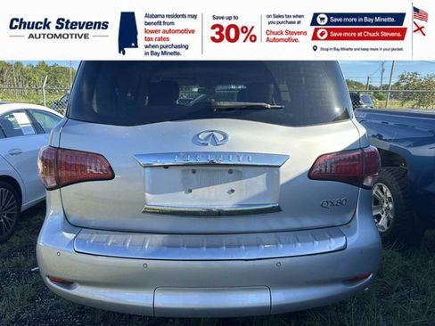 Used 2017 INFINITI QX80 2WD w/ Driver Assistance Package image 3