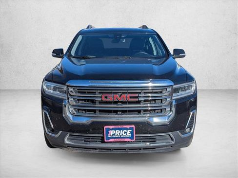 Used 2023 GMC Acadia SLT image 2