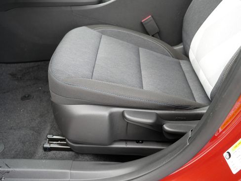 Used 2024 Chevrolet Trax LS w/ LS Convenience Package image 20