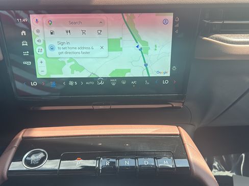 New 2026 Lincoln Navigator Reserve AWD/4WD image 18