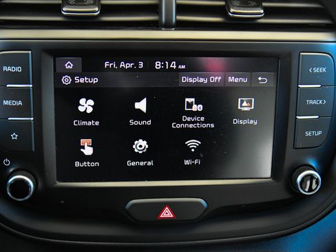 Used 2024 Kia Soul LX w/ Option Group 015 FWD image 18