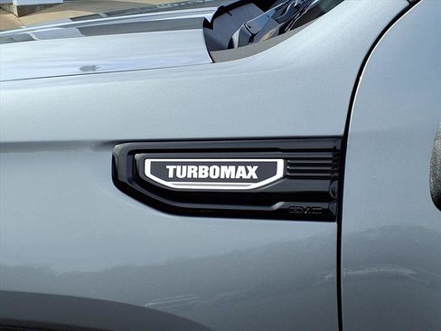 Used 2025 GMC Sierra 1500 Pro w/ Pro Value Package image 5