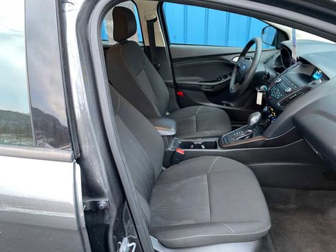 Used 2018 Ford Focus SE image 27