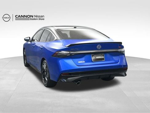 New 2026 Nissan Sentra SR FWD image 4