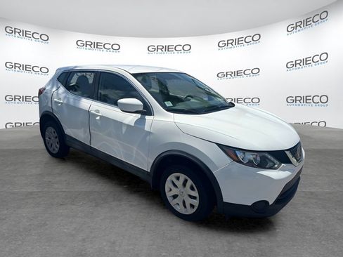 Used 2019 Nissan Rogue Sport S AWD/4WD image 1