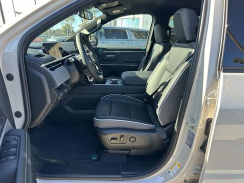 New 2026 GMC Sierra EV Elevation image 21