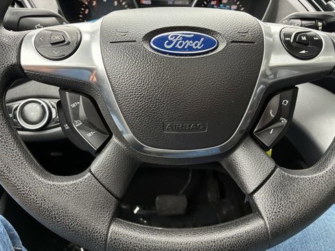 Used 2014 Ford Escape SE w/ Equipment Group 201A AWD/4WD image 9