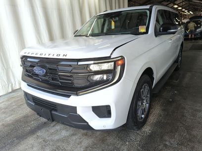Used 2025 Ford Expedition Active