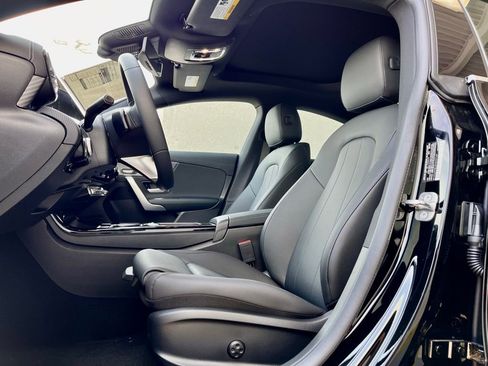 Certified 2025 Mercedes-Benz CLA 250 CLA 250 image 3